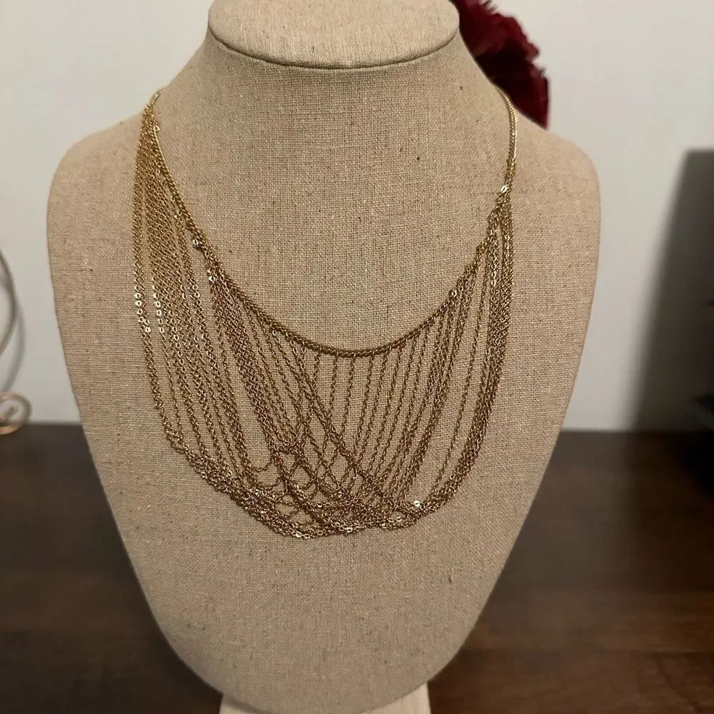 🆕 Vintage Sarah Coventry Gold Tone Multi Chain Drape Bib Necklace.